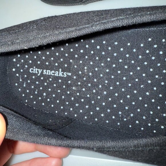 City Sneaks Non-Marking Slip On Black Shoes Size 9.5 - Picture 7 of 9